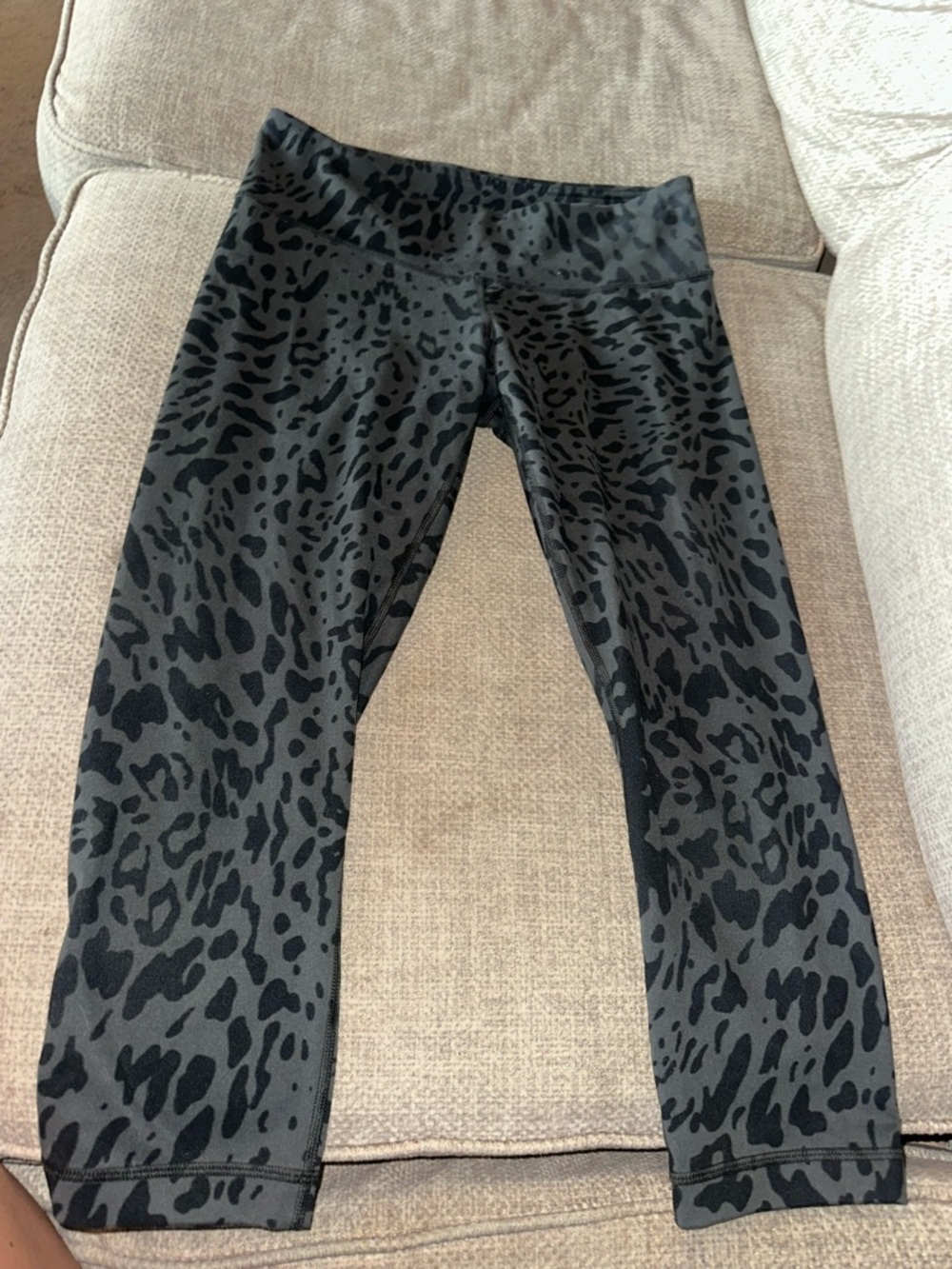 lululemon athletica Align Hi-Rise Crop 21” Leopard Leggings
